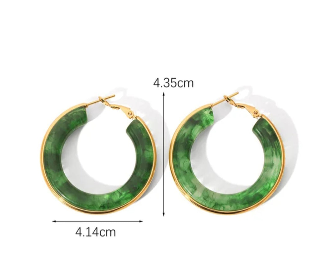 Retro resin hoop earrings