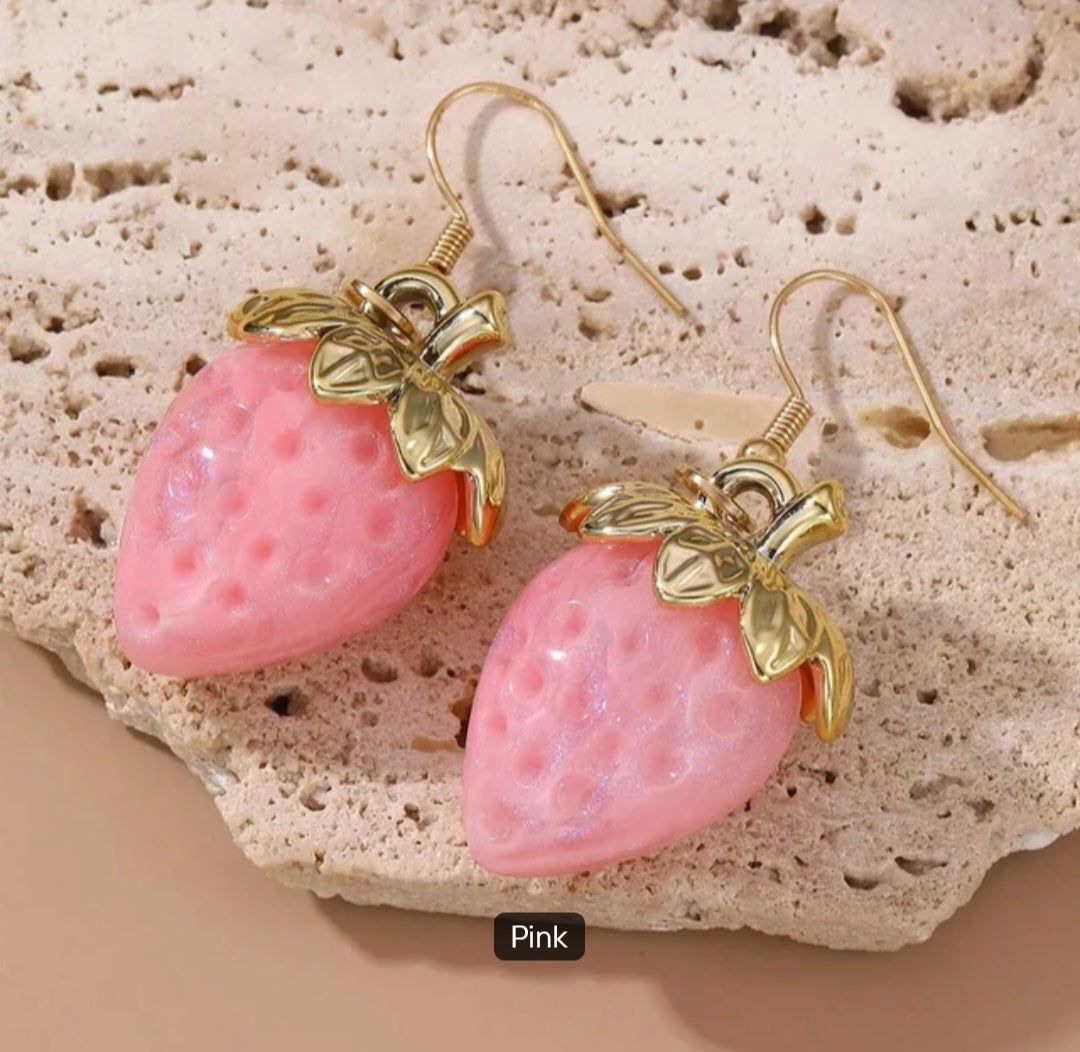 Cute Korean resin strawberry earrings