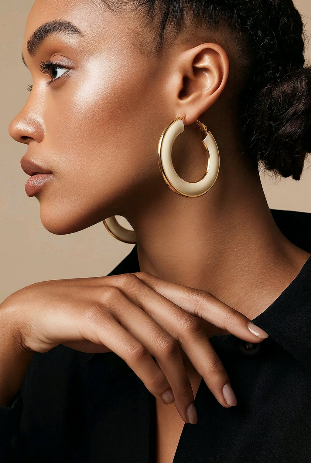 Retro resin hoop earrings