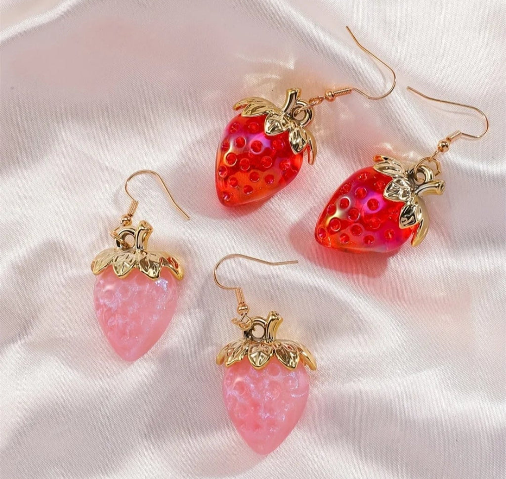 Cute Korean resin strawberry earrings
